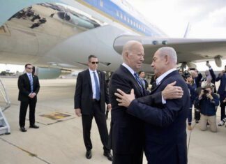 Em Israel, Biden diz que ataque em hospital de Gaza foi causado “pelo outro time”