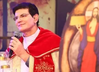 Padre Reginaldo Manzotti sofre complicações após cirurgia na coluna e pede orações