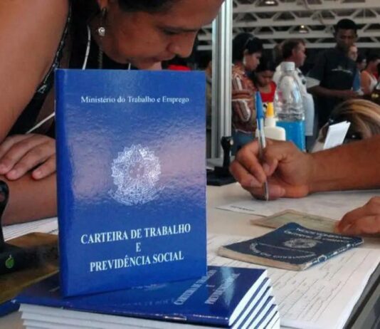 Simm oferece 67 vagas de emprego e estágio nesta sexta-feira