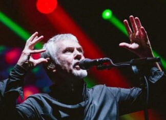 Ritchie lança álbum em março