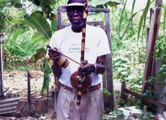 “Capoeira é meu remédio”, diz mestre de 96 anos