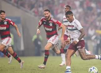 Fla e Flu disputam jogo que pode definir vencedor da Taça Guanabara