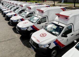 Governador entrega mais de 170 veículos para reforçar saúde em Salvador e no interior