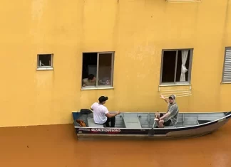 Morador de Canoas descreve fuga de alagamentos e diz que vive pesadelo