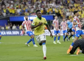 Vinicius Júnior brilha e Brasil derrota Paraguai na Copa América