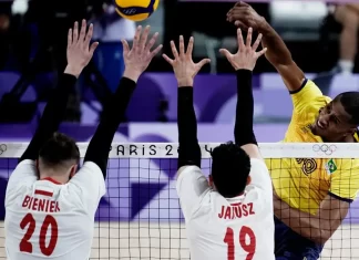Seleção masculina de vôlei leva virada da Polônia, o 2º revés em Paris