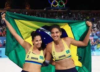 Duda e Ana Patrícia garantem medalha para o Brasil no vôlei de praia