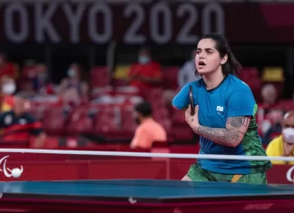 Mesa-tenista Bruna Alexandre faz história nos Jogos de Paris