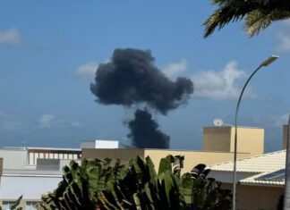 Avião caça da Fab cai no Rio Grande do Norte durante treinamento e piloto se ejeta para se salvar
