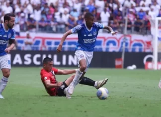 Jejum do Bahia aumenta para sete jogos sem vencer no Brasileirão