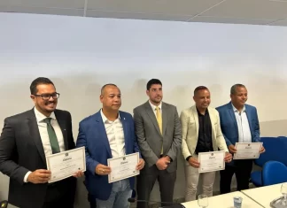 Diplomados os prefeitos de Água Fria, Irará, Santanópolis e Ouriçangas