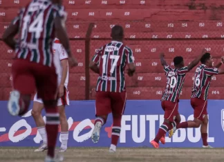 Flu encerra primeira fase da Copinha com 100% de aproveitamento