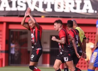 Vitória vence Jequié e carimba classificação para semifinais do Baianão 2025