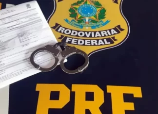 Foragido da Justiça por não pagar pensão é preso pela PRF em Feira de Santana