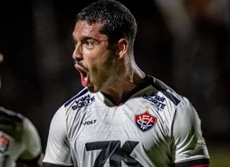 Vitória goleia o Atlético de Alagoinhas e fica perto da final do Baianão