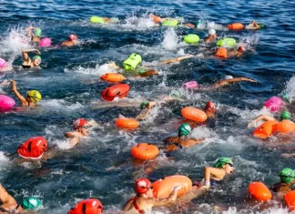 Natação em águas abertas: Oceanman Brazil reuniu atletas de mais de 20 países em Salvador