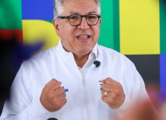 Ministro da Saúde diz que SUS fará parcerias com rede privada