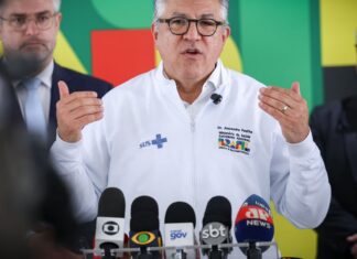 Parceria com setor privado quer reduzir tempo de espera no SUS