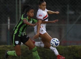 América-MG supera São Paulo por 3 a 1 no Brasileirão Feminino América-MG supera São Paulo por 3 a 1 no Brasileirão Feminino