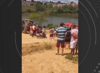 Homem morre após ser atropelado por trator desgovernado na Bahia