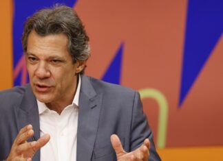 INSS: Haddad diz que governo busca caminho para reparar aposentados