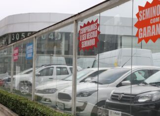 Vendas de veículos financiados têm queda em março, diz B3