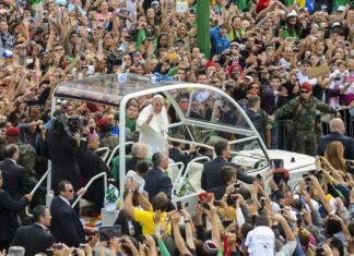 Rio de Janeiro homenageia papa Francisco durante missa de sétimo dia