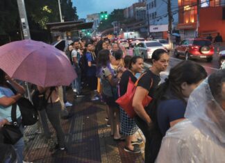 Chuva de sábado em cidades paulistas supera o previsto para todo o mês