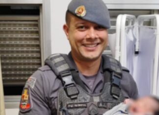 Policiais militares ajudam mulher a dar à luz em casa por falta de ambulância