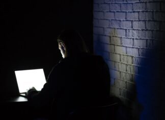 Estudo aponta que crime organizado se adapta a novas tecnologias