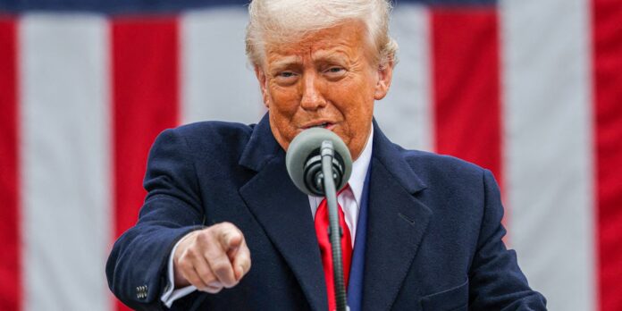Trump ordena tarifa de 100% sobre filmes produzidos no exterior
