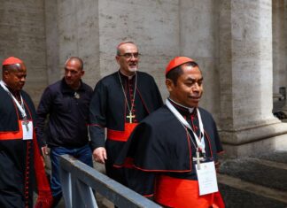 Todos os cardeais que votam no conclave já estão em Roma, diz Vaticano Todos os cardeais que votam no conclave já estão em Roma, diz Vaticano