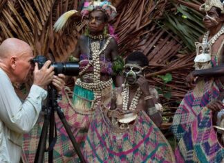 Viva Maria homenageia Sebastião Salgado