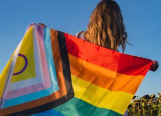 Dia Internacional de Combate à Homofobia promove a dignidade LGBTQIA+