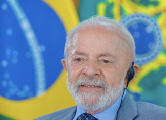 Presidente embarca essa semana para viagens à Rússia e à China Presidente embarca essa semana para viagens à Rússia e à China