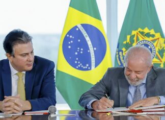 Decreto define medicina e direito e odonto como cursos presenciais