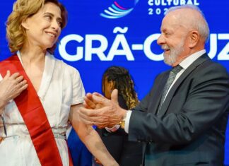 Lula reinagura Palácio Capanema e entrega Ordem do Mérito Cultural