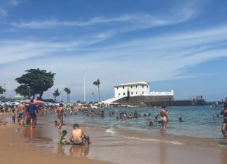 Praia Ou Chuva? Veja Praias Próprias E Impróprias Para Banho Em Salvador