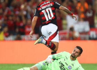 Flamengo vence com gol de Arrascaeta e lidera o Brasileiro Flamengo vence com gol de Arrascaeta e lidera o Brasileiro