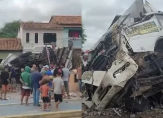 Caminhão Perde Freio, Tomba E Destrói Quiosques No Sudoeste Da Bahia