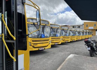Operação Policial Afeta Transporte Público No Bairro Da Santa Cruz, Em Salvador