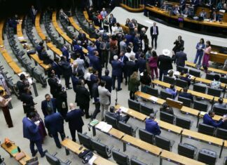 Congresso dá 10 dias para governo ter alternativa ao aumento do IOF