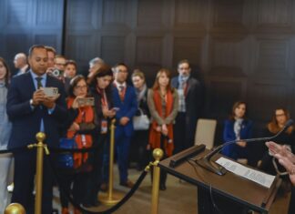 Com Putin, Lula reforça posição em atuar por fim da guerra na Ucrânia