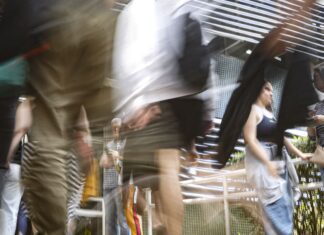 Alunos de cursinhos populares irão receber bolsa de R$ 200 por mês