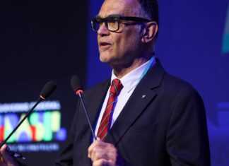 Fiocruz é homenageada na abertura da Assembleia Mundial da Saúde