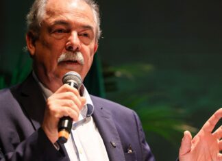 Mercadante destaca papel do BNDES para pesquisa e inovação