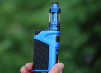 Caminhos da Reportagem mostra aumento do uso de cigarros eletrônicos