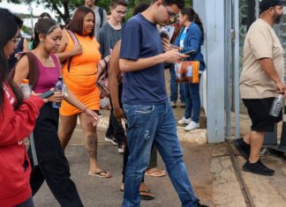 Enem 2025: portões são fechados em todo o Brasil