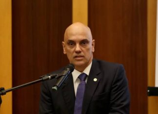 Moraes Manda Prender Homem Que Quebrou Relógio Histórico Do Planalto