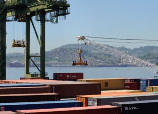 CMN altera regras do Proex e flexibiliza embarques de exportações